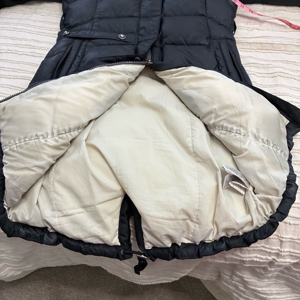 Lole Women's Black Puffer Jacket. Duck feather filled. Size small. EUC. - Picture 15 of 16
